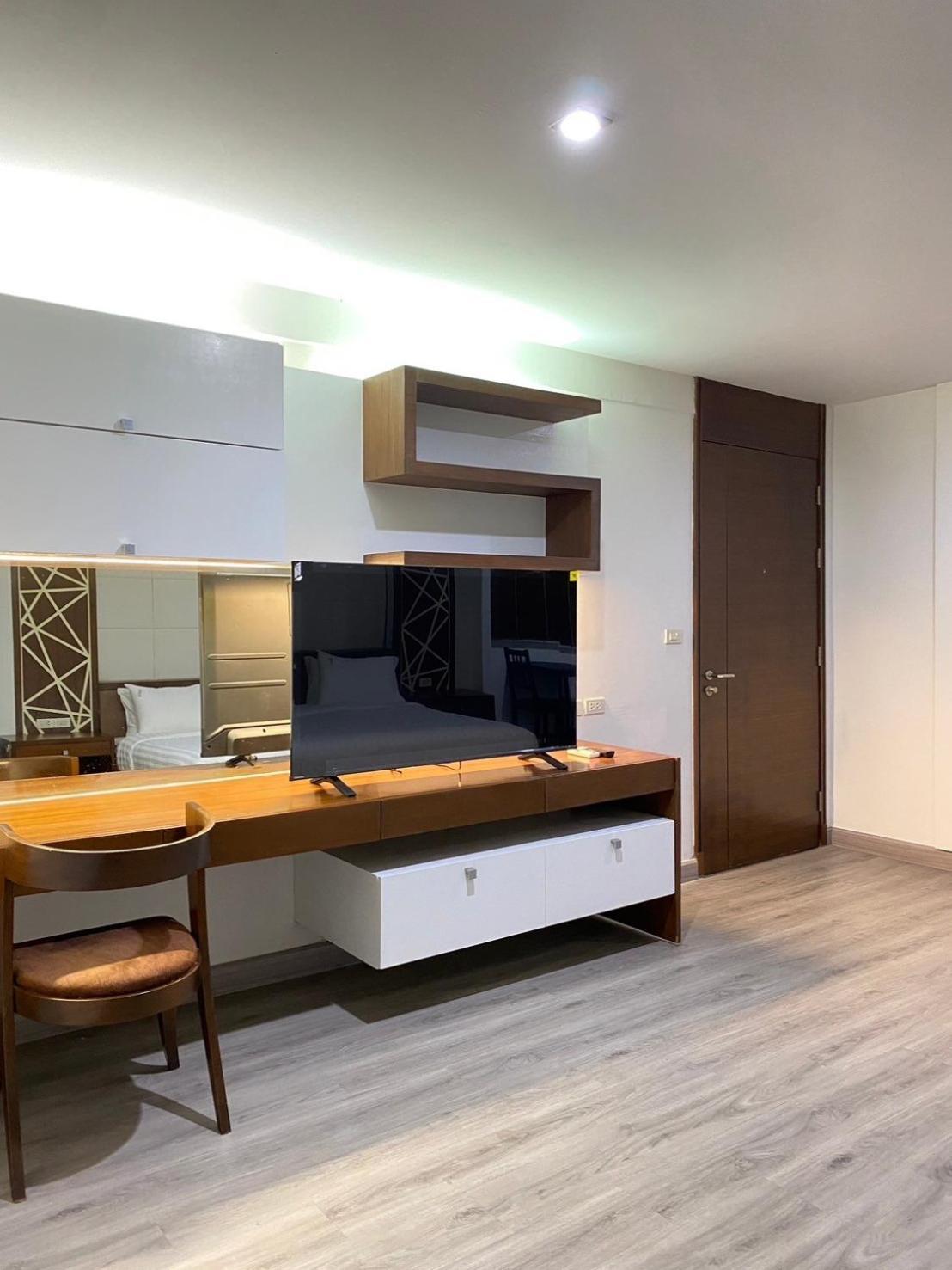 Charan Tower Residences By Aspira Бангкок Номер фото